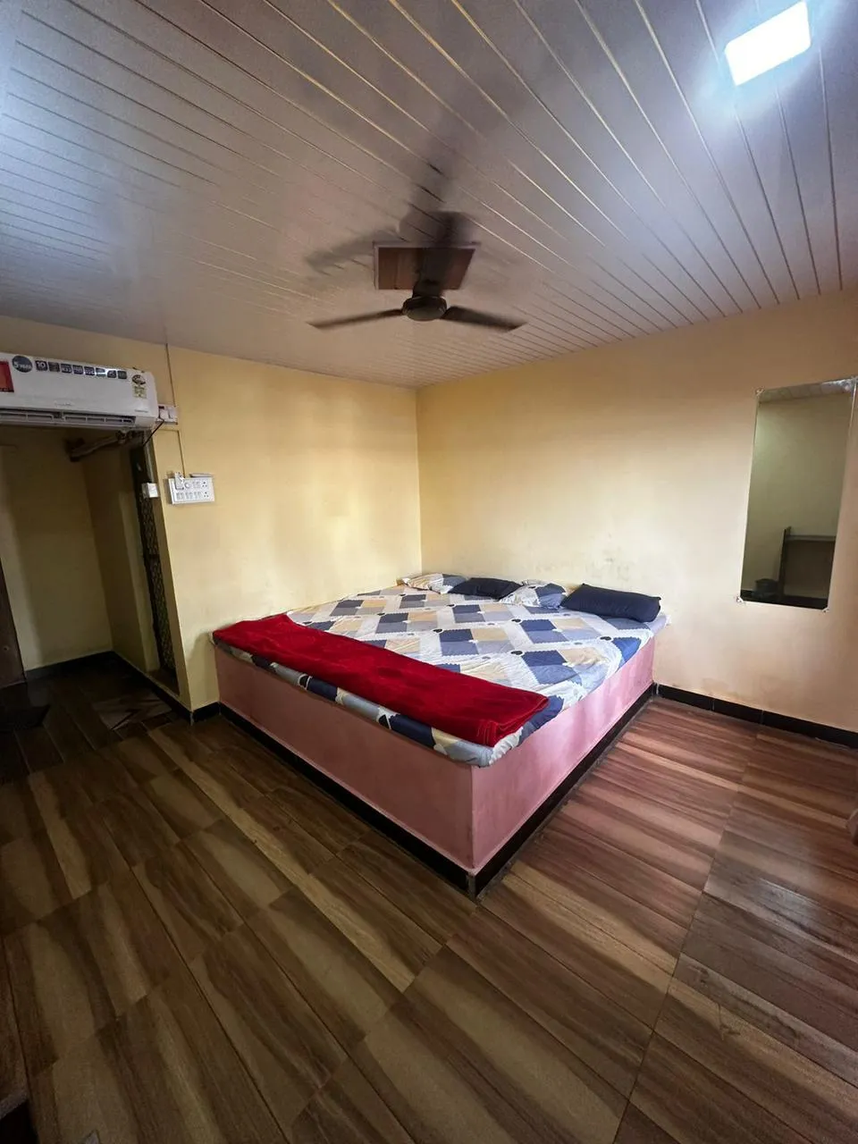 AC Room at Appa's Beach Resort